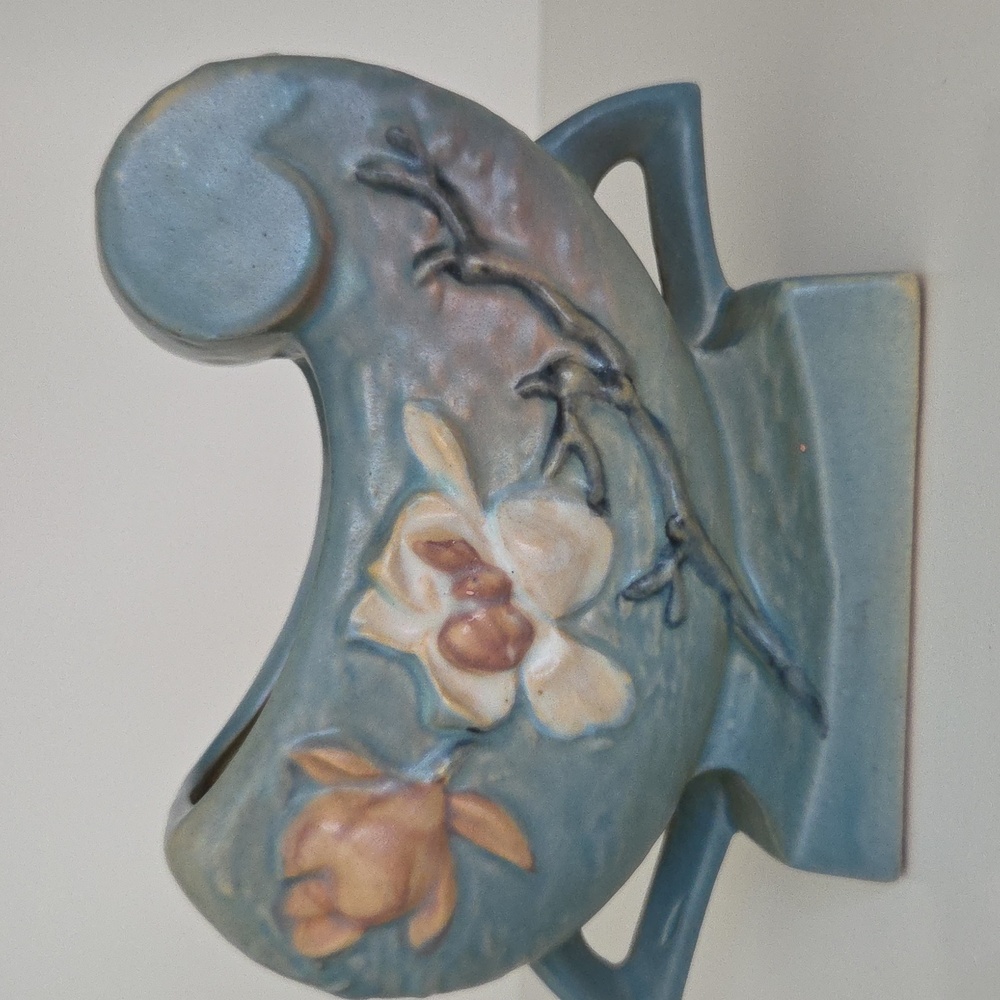 Roseville Pillow Vase Blue Magnolia - Picture 3 of 5
